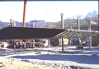 250 m2 Dachkonstruktion am Kranhaken